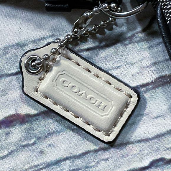 Coach Womens Purse Wristlet Gray Black Logo Zipper Close Blue Lining 6" x 4" - Picture 4 of 8